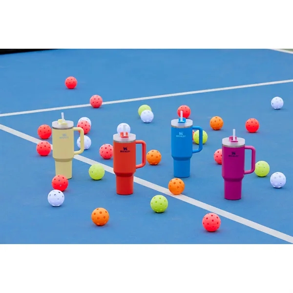 40 oz. vacuum insulated stainless steel tumbler with 3 position lid.... from ASI 66887 PCNA / Leeds