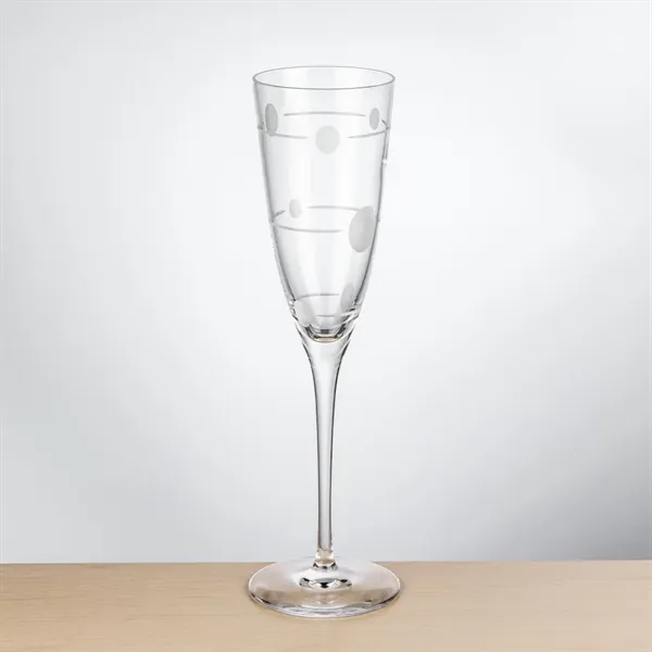 The Reverie Flute (5.75 oz) features a slender, elongated bowl that... from ASI 84592 St Regis Group