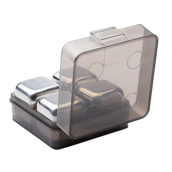 Aces 4-Piece Ice Cube Set... from ASI 67866 Logomark/Valumark