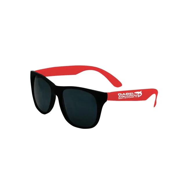 Two tone sunglasses with UV lenses, PP frame and PC lenses.... from ASI 68507 The Magnet Group / Perfect Line