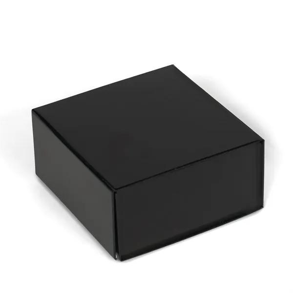 The boxes are made with ultra-sturdy paper board and feature a... from ASI 37940 Bag Makers Inc