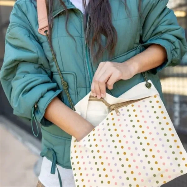 The Sacoche is proof that small bags can still pull their... from ASI 74710 Numo