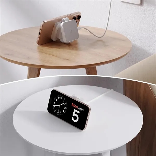 Compact foldable 3-in-1 MagSafe charger with carabiner clip charges phone, watch,... from ASI 68190 Lungsal / Lungsal