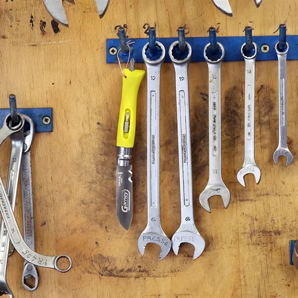 The handle holds standard 1"bits and the tail end of the... from ASI 46170 Compass Industries Inc