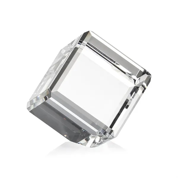 Beautiful 3 Dimensional etching inside the crystal that makes for a... from ASI 84592 St Regis Group / St Regis