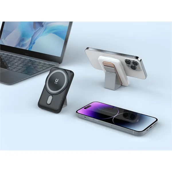 Snap-on MagSafe-compatible 5000mAh power bank with 15W wireless charging and foldable... from ASI 68190 Lungsal / Lungsal