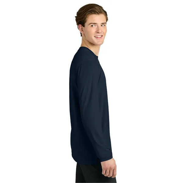 Item #RA7110LS Richardson Clutch Long Sleeve Tee