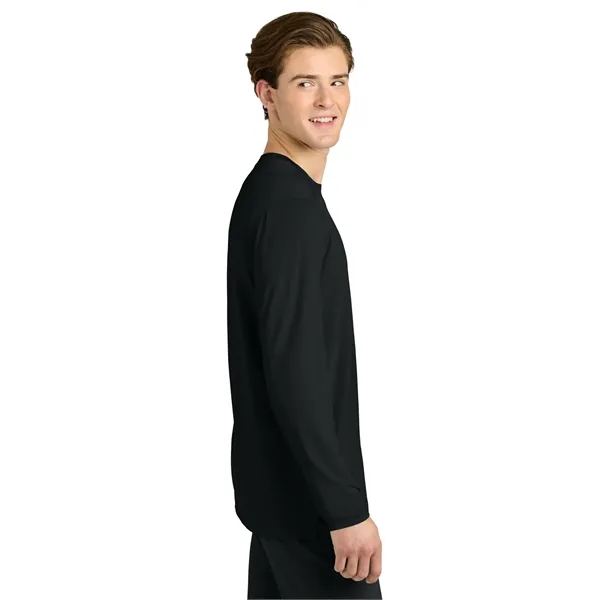 Item #RA7110LS Richardson Clutch Long Sleeve Tee