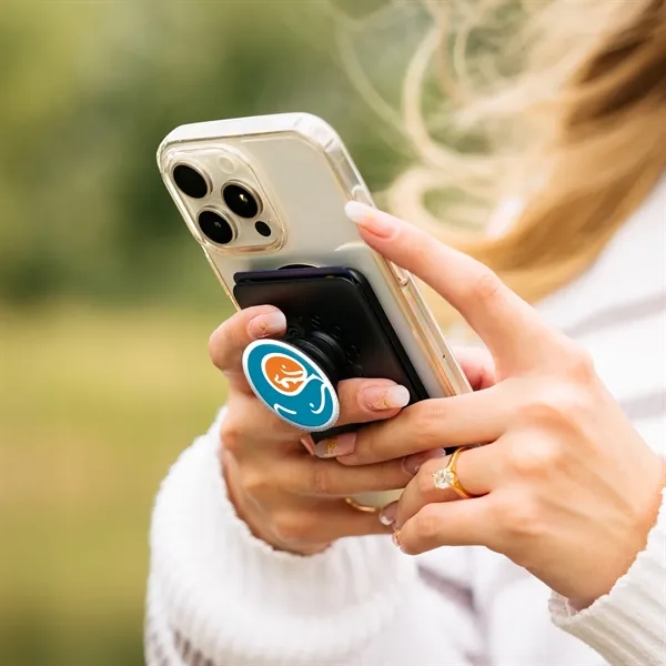 MagSafe-enabled, detachable mobile wallet with built-in PopGrip. Holds up to 3... from ASI 62124 iClick, Inc.