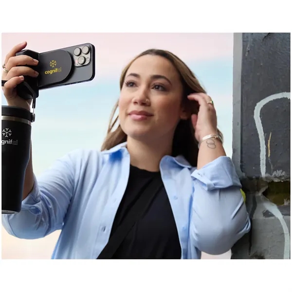 Phone Grip 5000 mAh MagClick™ Powerbank and Shutte... from ASI 66887 PCNA / Leeds