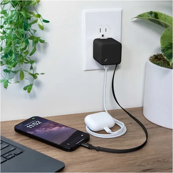 Wally Stretch 35 Wall Charger with cable... from ASI 66887 PCNA / Leeds