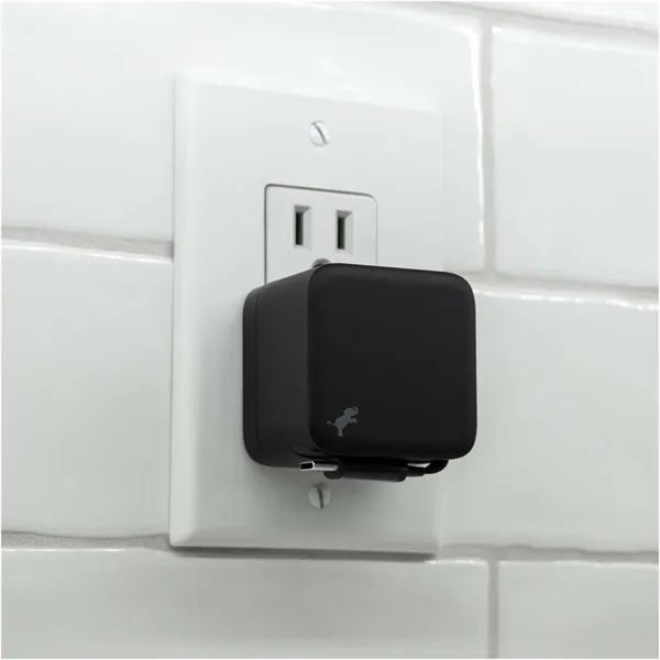 Wally Stretch 35 Wall Charger with cable... from ASI 66887 PCNA / Leeds