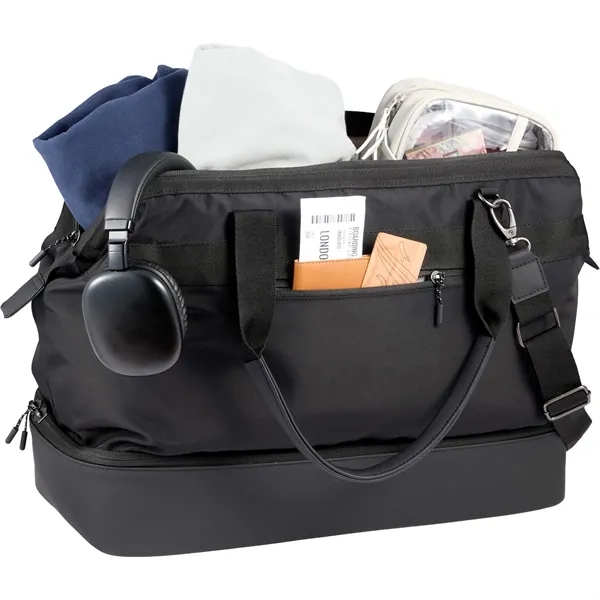 High Sierra Courier Duffle... from ASI 66887 PCNA / Leeds