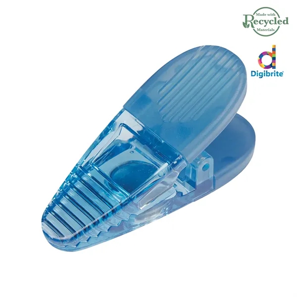 Alligator clip with spring loaded hinge and magnet on back side.... from ASI 61125 Hit Promotional Products / Hit®