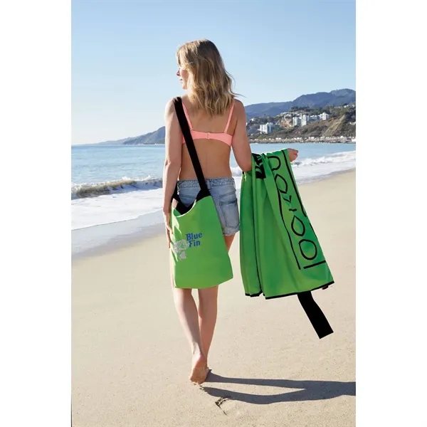 Sand Repellent Beach Blanket... from ASI 89320 Starline USA Inc