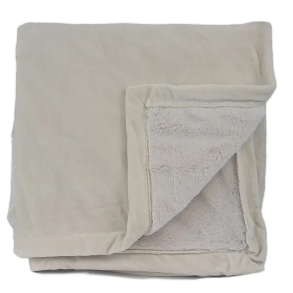 Opulence Throw... from ASI 89320 Starline USA Inc