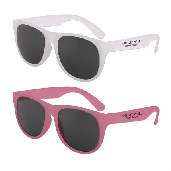Sunglasses that changes color when exposed with sun and has UV400... from ASI 63549 Jornik Manufacturing Corp / Jornik
