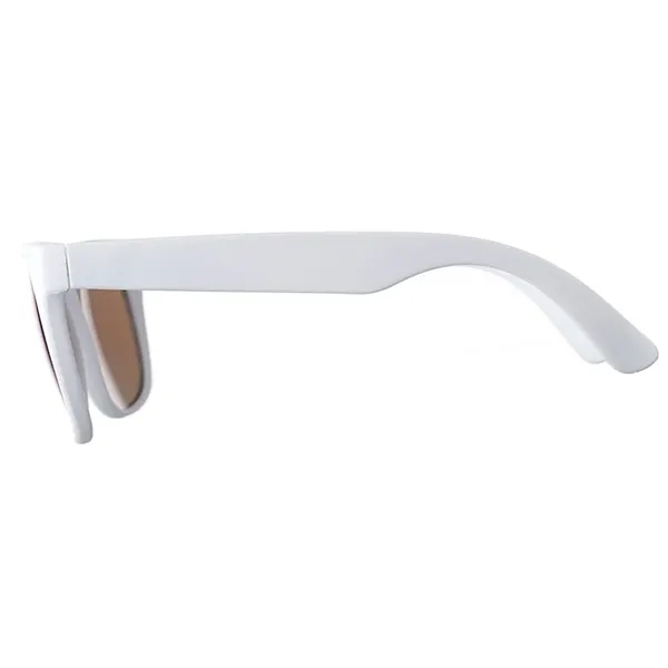 Polycarbonate sunglasses with mirrored lenses featuring UV 400 protection.... from ASI 39552 BEL Promo