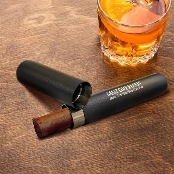 Two-piece stainless steel cigar tube accommodates a range of cigar lengths... from ASI 52710 Lincoln Line