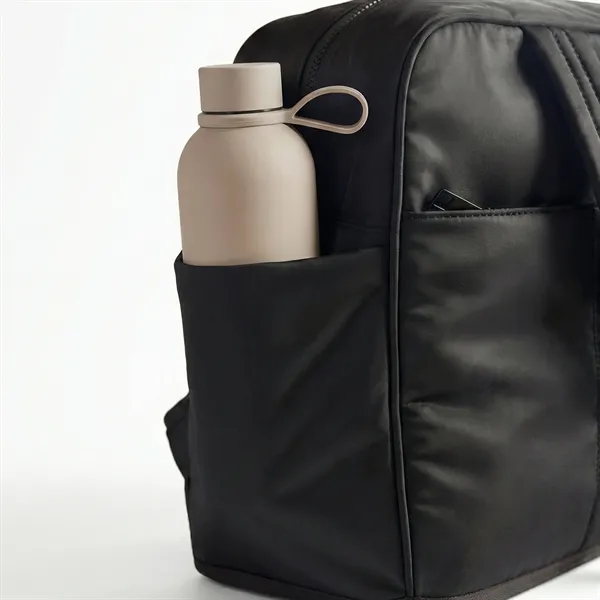 One bag that adjusts as plans change The Zoom Duffle combines... from ASI 88660 Spector & Co.