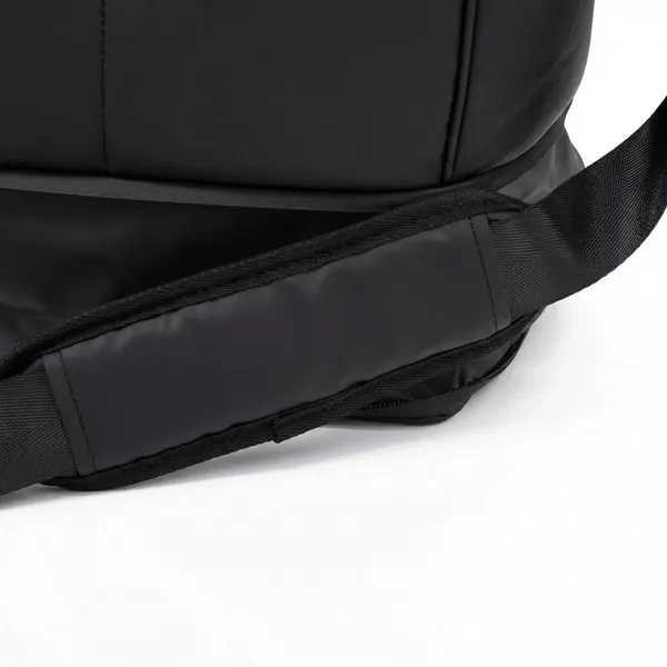 One bag that adjusts as plans change The Zoom Duffle combines... from ASI 88660 Spector & Co.