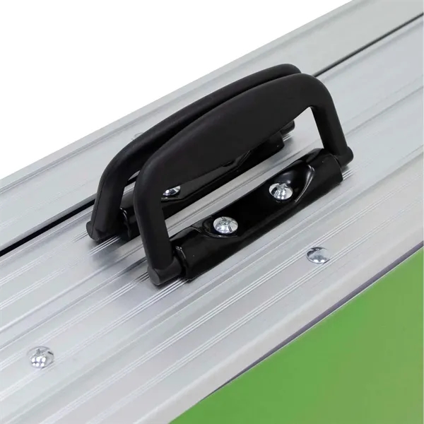 From tailgates to tastings, this 8' party table delivers easy setup,... from ASI 87188 Showdown Displays