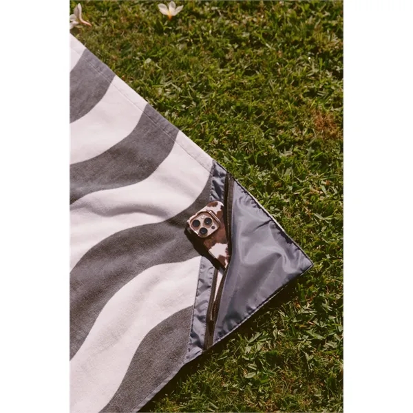 Pockets make everything better.... from ASI 56070 Gemline / Gemline®