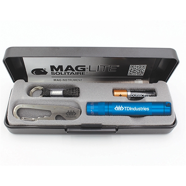 Mag-Lite flashlight with a stainless steel Doohickey tool with multiple functions.... from ASI 46170 Compass Industries Inc
