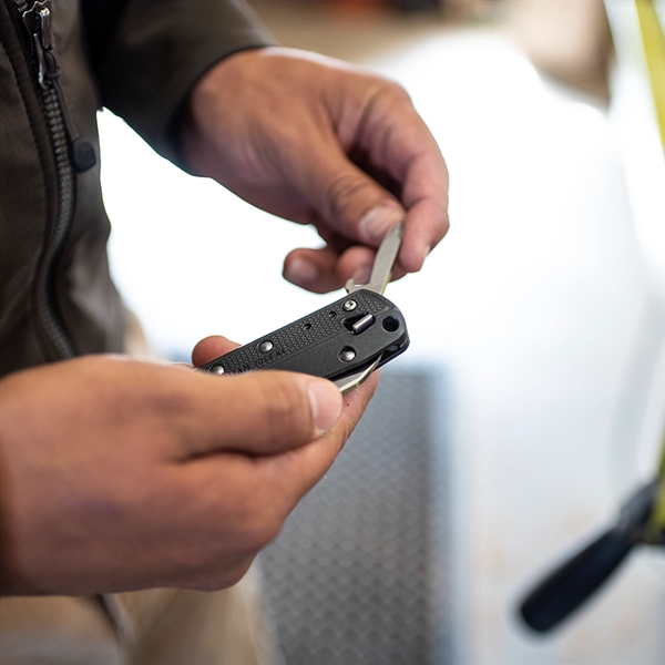 This Multi-tool Knife from the Leatherman Free series, makes for the... from ASI 46170 Compass Industries Inc