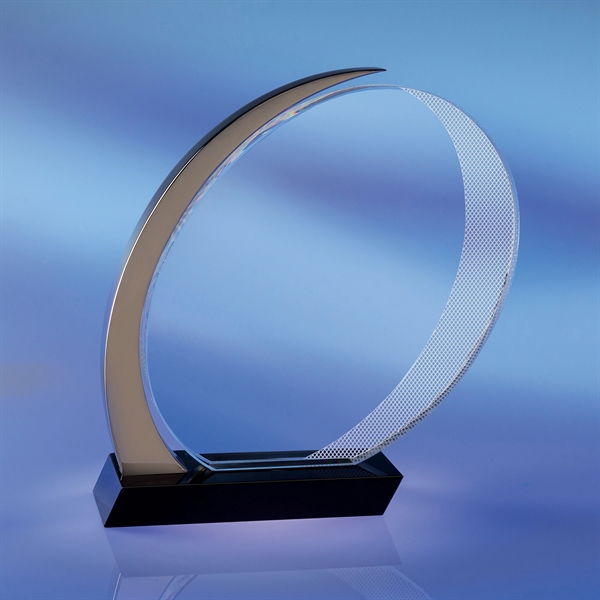 Traveler award with a curvilinear design made of heavy clear and... from ASI 62985 J. Charles