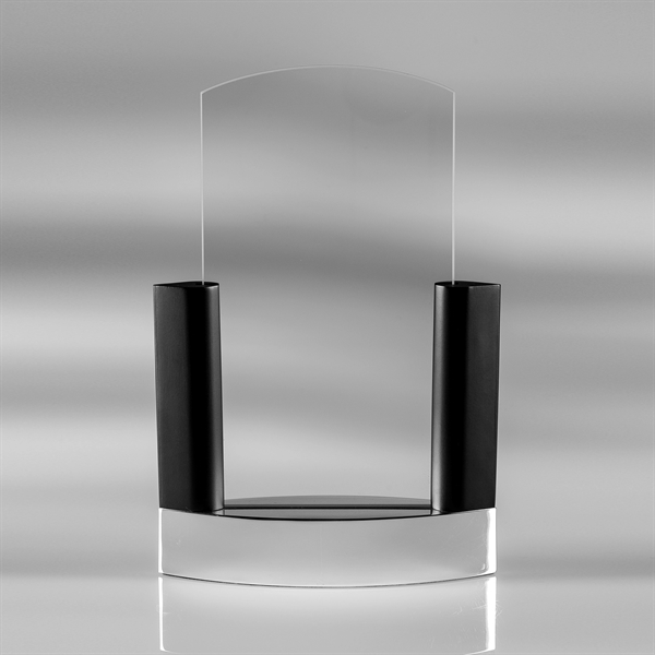 Neopolitan award made of jade crystal with a chrome base and... from ASI 62985 J. Charles