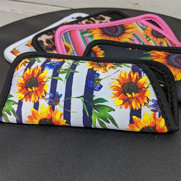 Pouches for sunglasses or eyeglasses made of neoprene... from ASI 68190 Lungsal / Lungsal