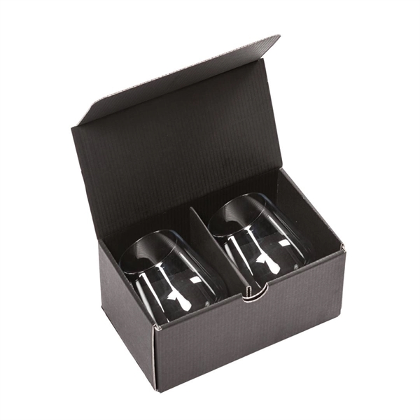 The large bowls of the Reina collection feature a narrow rim... from ASI 84592 St Regis Group