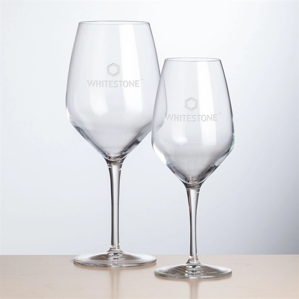 The full, round glass of the Brunswick easily captures the aroma... from ASI 84592 St Regis Group