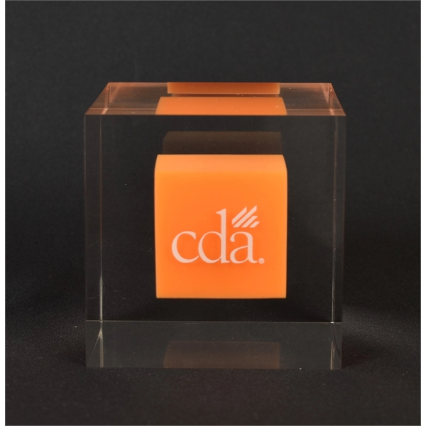 Clear award for product display embedment; offered in several sizes and... from ASI 45430 Clear Image Inc / Clear Image