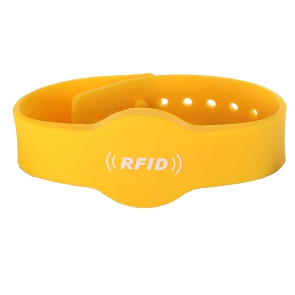 Contact-free RFID wristbands made with 100% SGS approved silicone.... from ASI 68190 Lungsal / Lungsal