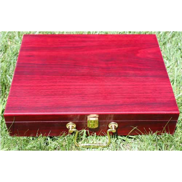 Golf putter set in a wood case, great for travel.... from ASI 36988 Artek USA Inc / Artek™