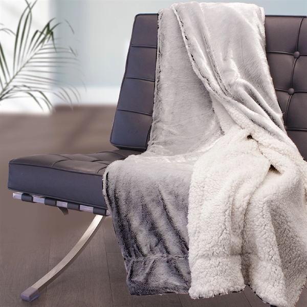 Luxurious Faux Fur Throw... from ASI 30112 ACE Products / Ace Line