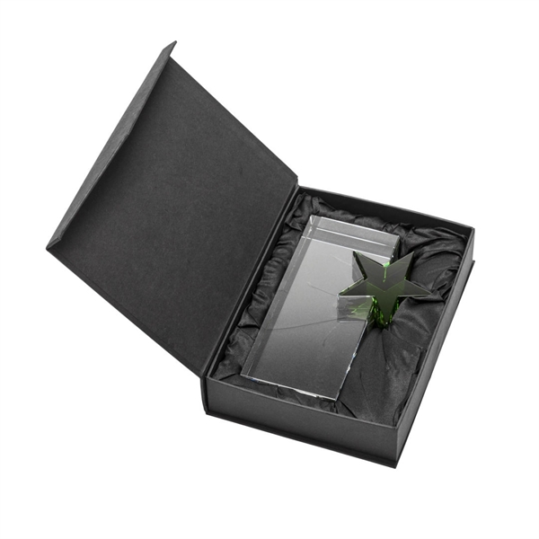 Beautiful optical crystal with a dazzling star cut out, made for... from ASI 84592 St Regis Group / St Regis