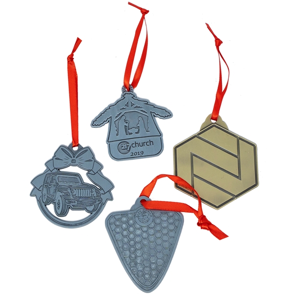 Christmas ornament.... from ASI 61966 HPG / BCG Creations HPG Gold